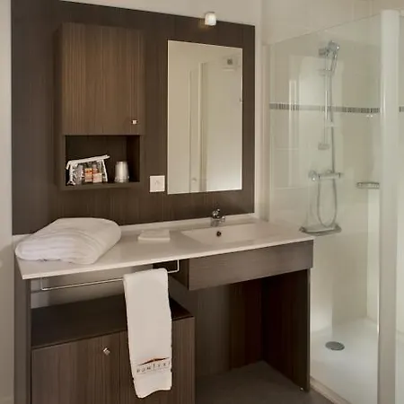 Domitys Le Vallon Des Bois 4* Ле-Ман