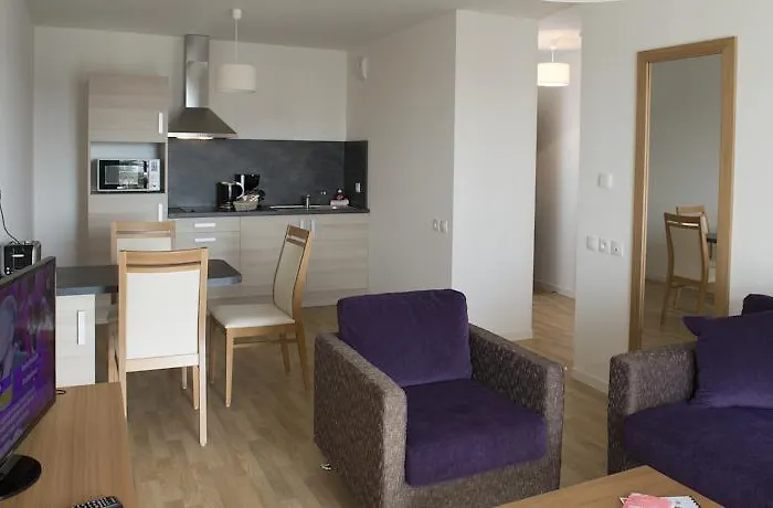 Apart-hotel Domitys Le Vallon Des Bois Le Mans